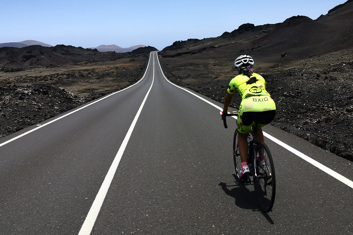 lorena en bici