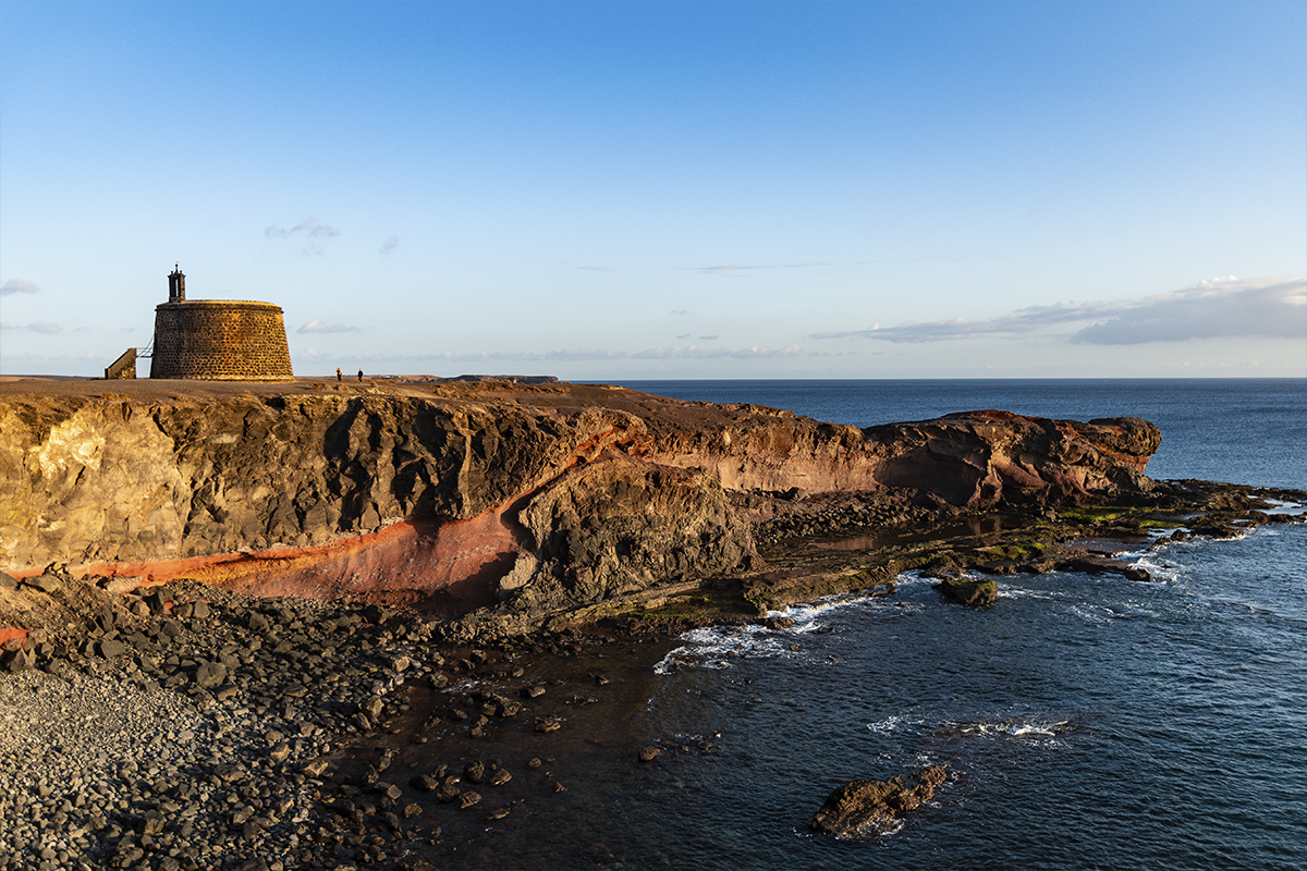 castle of the coloradas - Yaizart