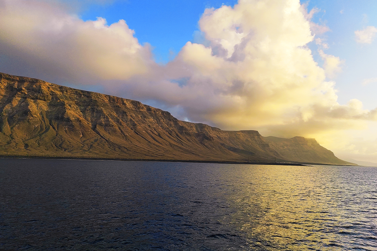 isla de la graciosa, vista al risco de famara