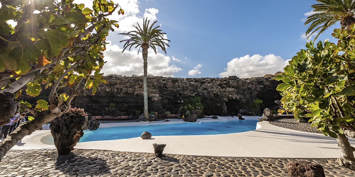 jameos del agua lanzarote piescina