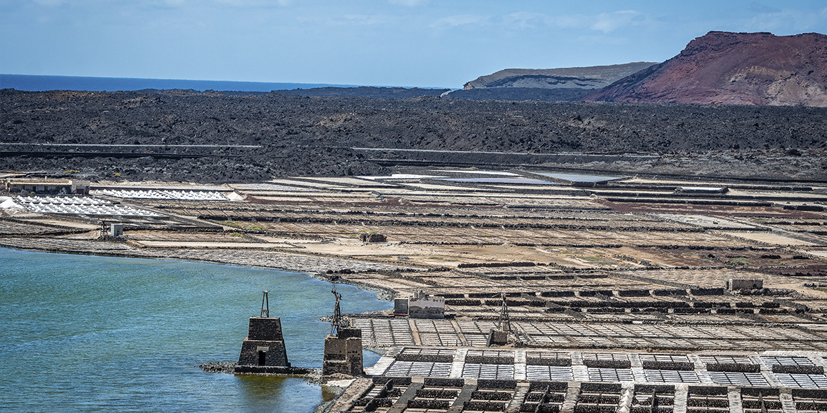 viewpoint of Las salinas de Janubio - Yaizart