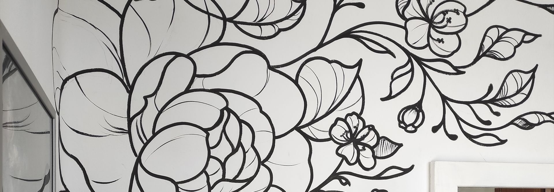 Drawing wall shop