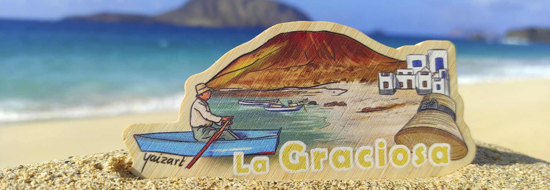 How to visit the island of La Graciosa. Lanzarote tourist guide and plans.