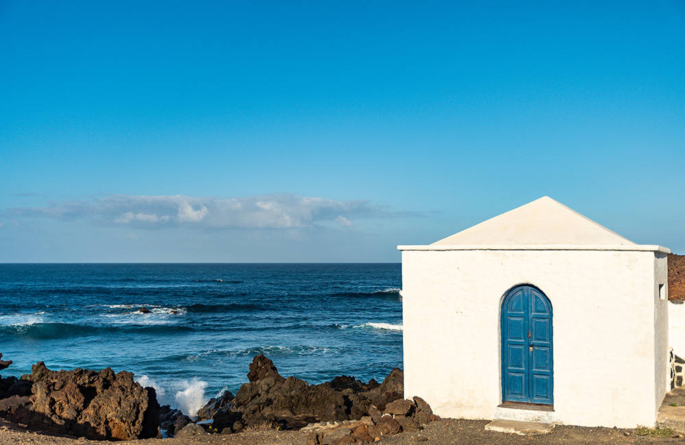 Cute house in el Golfo town