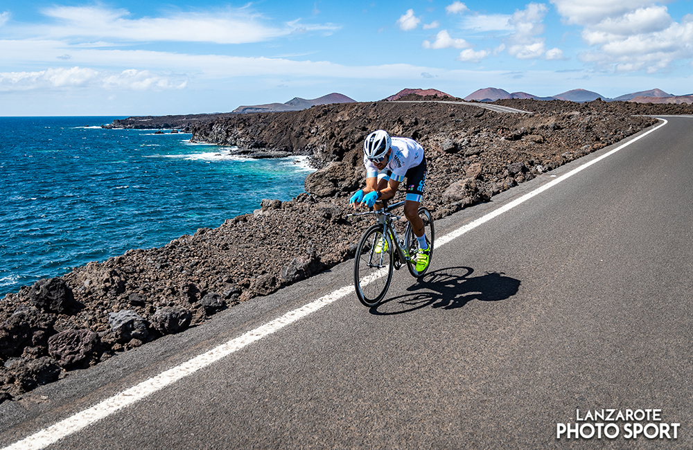 Cycling along El Golfo road