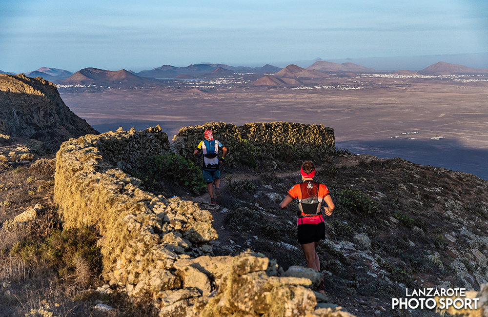 Competitors of the Famara total race