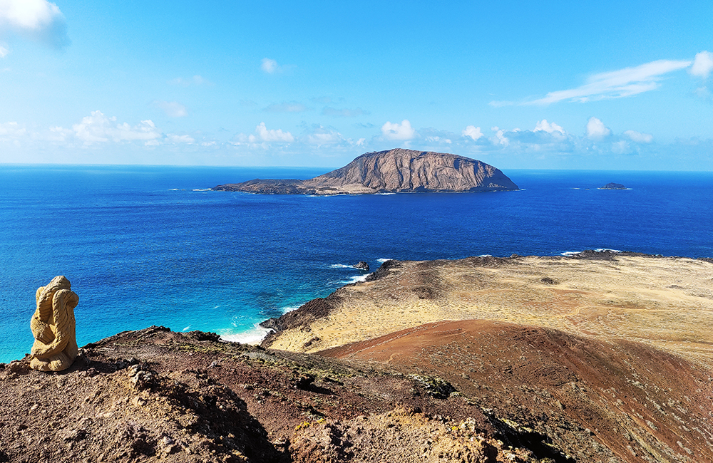 Monaña Clara Island from the top of Red Mountain in La Graciosa