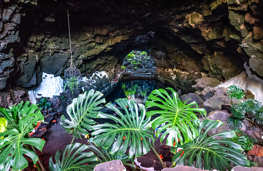 Interior de los Jameos el Agua