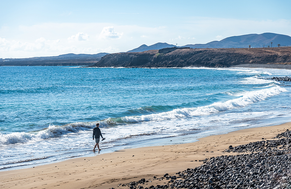 Paseando por la playa de Arrieta