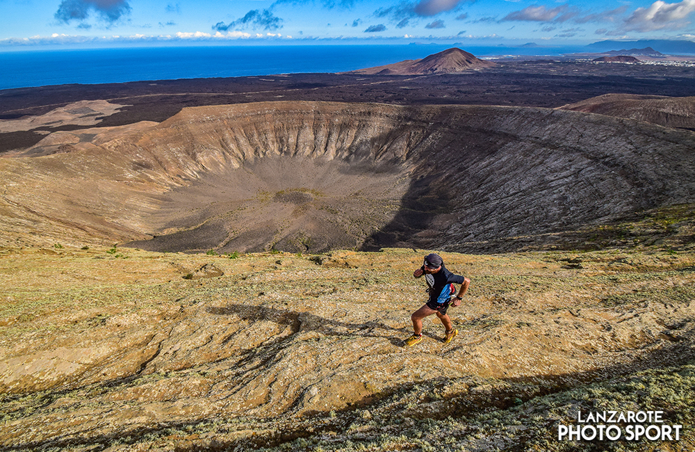 Runner on the Tinajo You Trail deportes Lanzarote