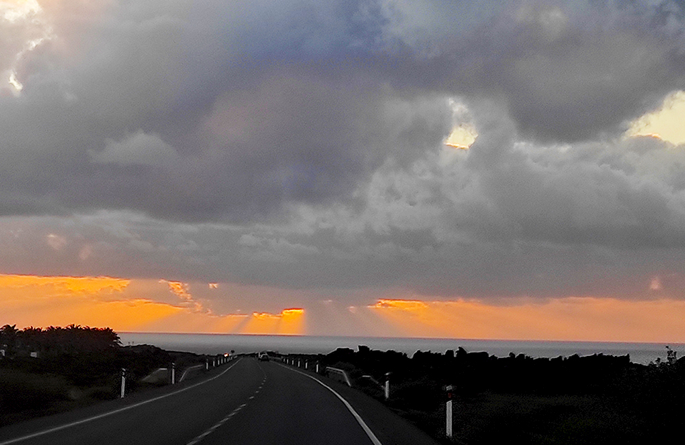 Ruta en coche hacia Playa Blanca