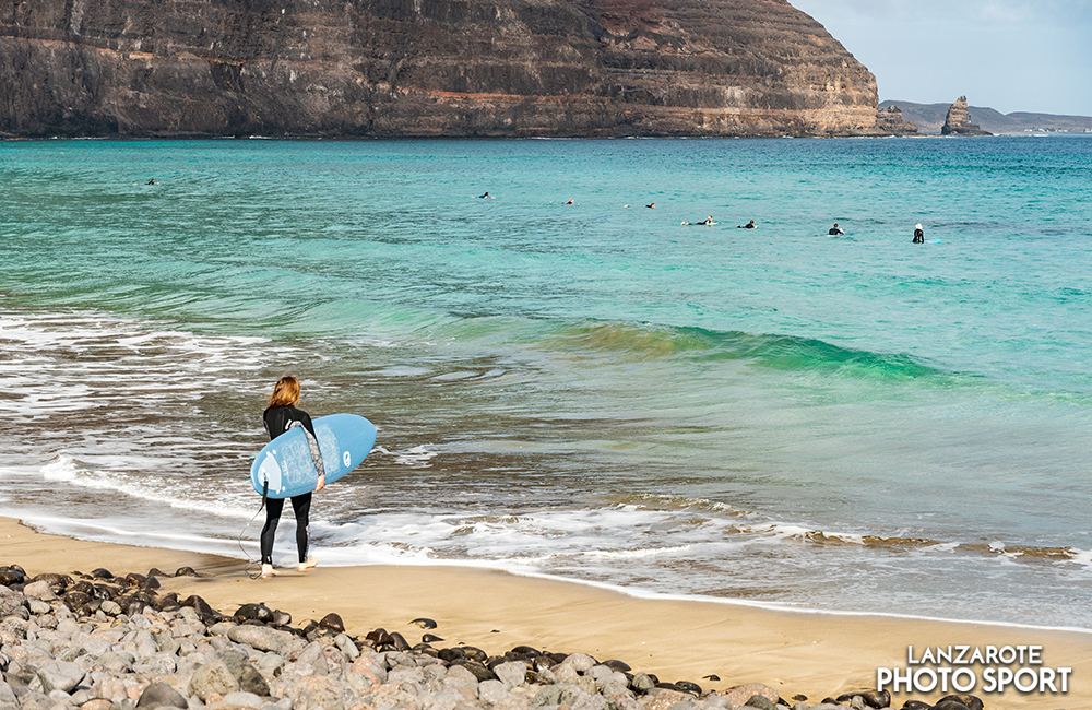 Surfing in La Canteria Beach